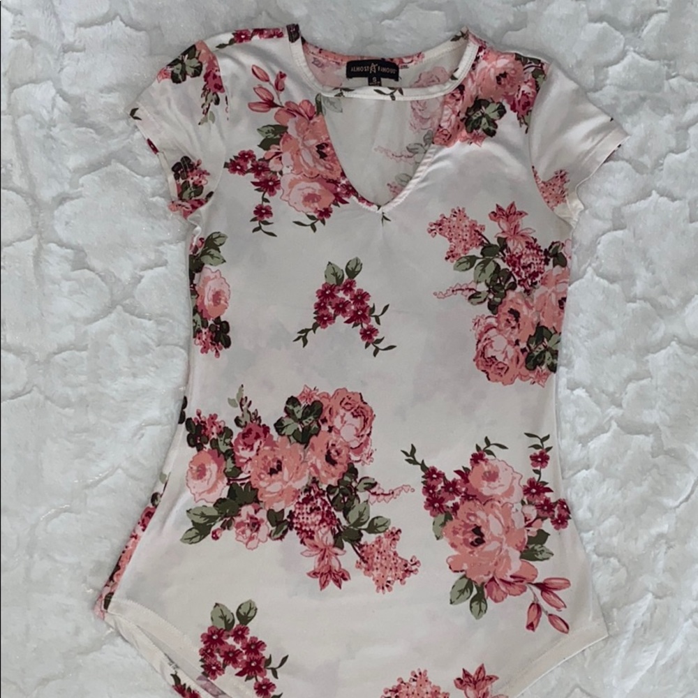 Floral top